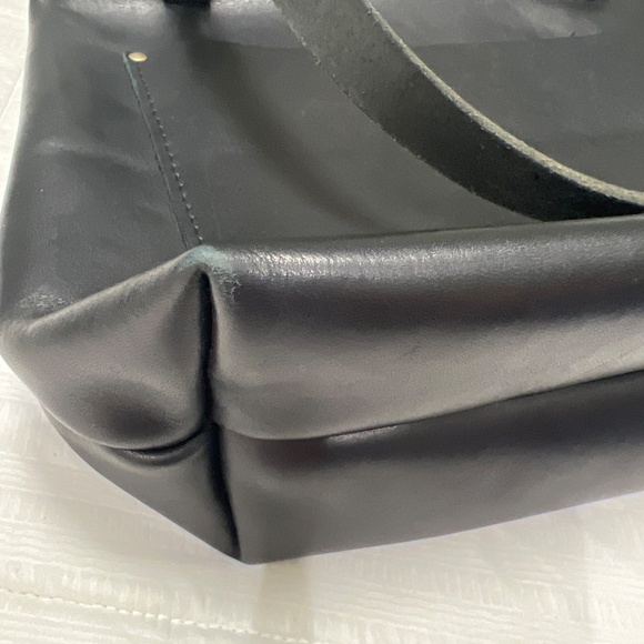 PLG tote - Picture 4 of 5